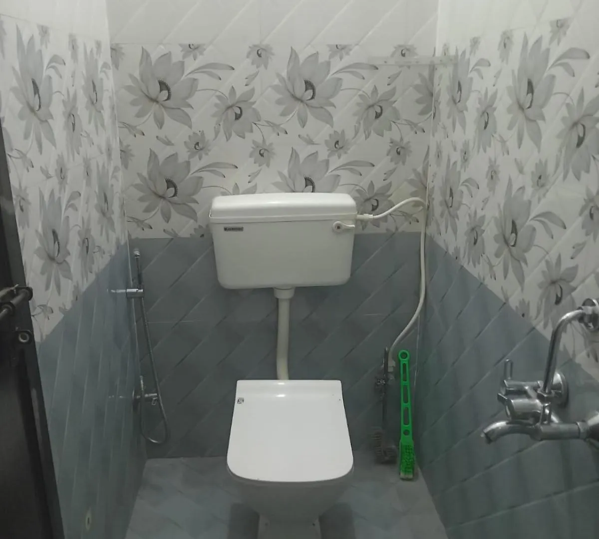 White-House-Home-Stay Váránasí 0*,  Indie